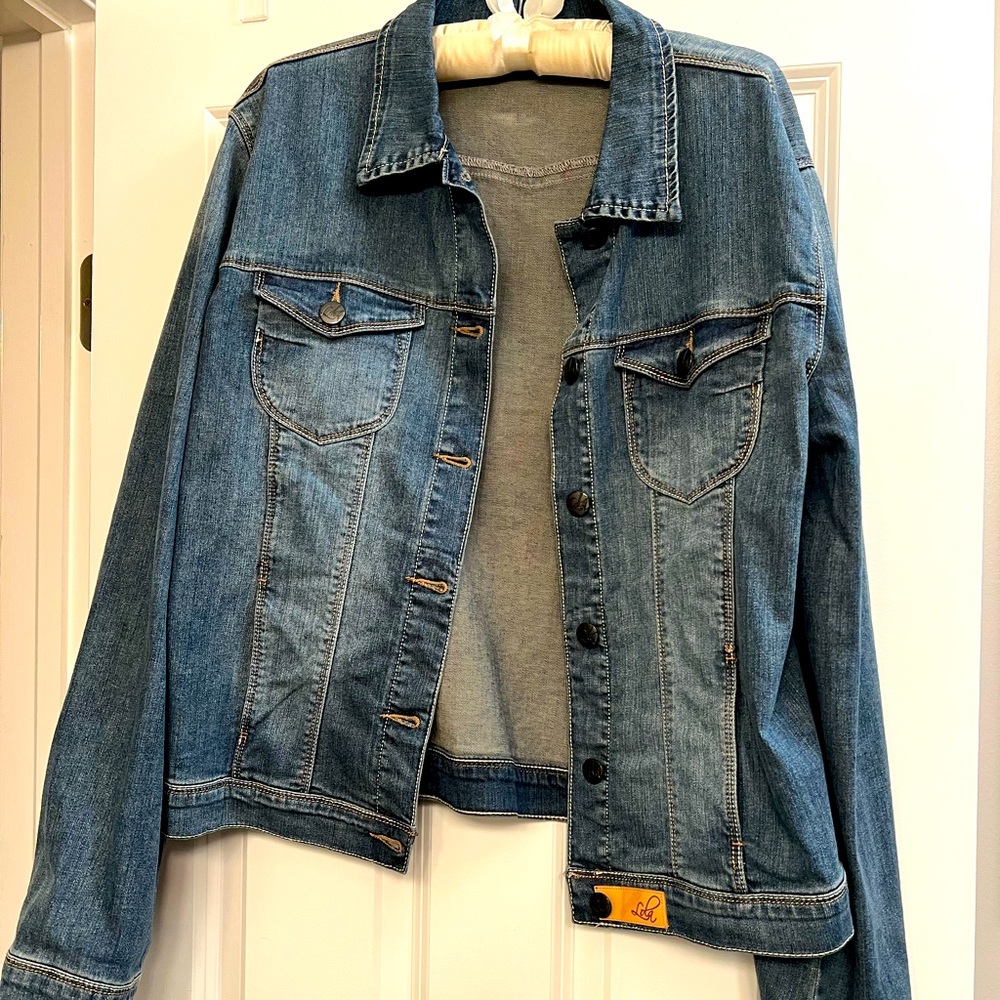 NWT Long Sleeved Denim Jacket